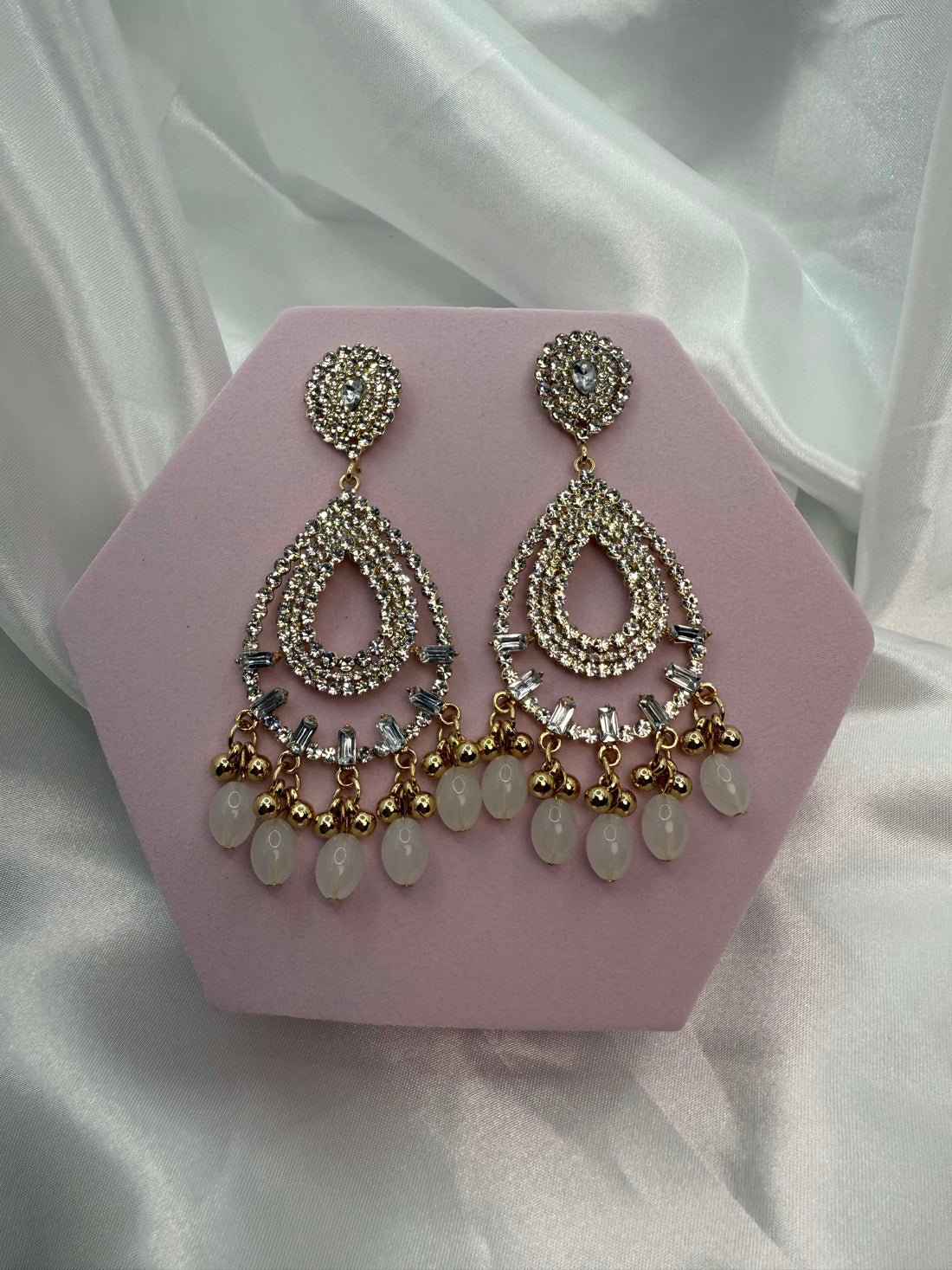 Glamorous Teardrop Earrings for Weddings | ER 107 - Glam Studio By Annie Usman