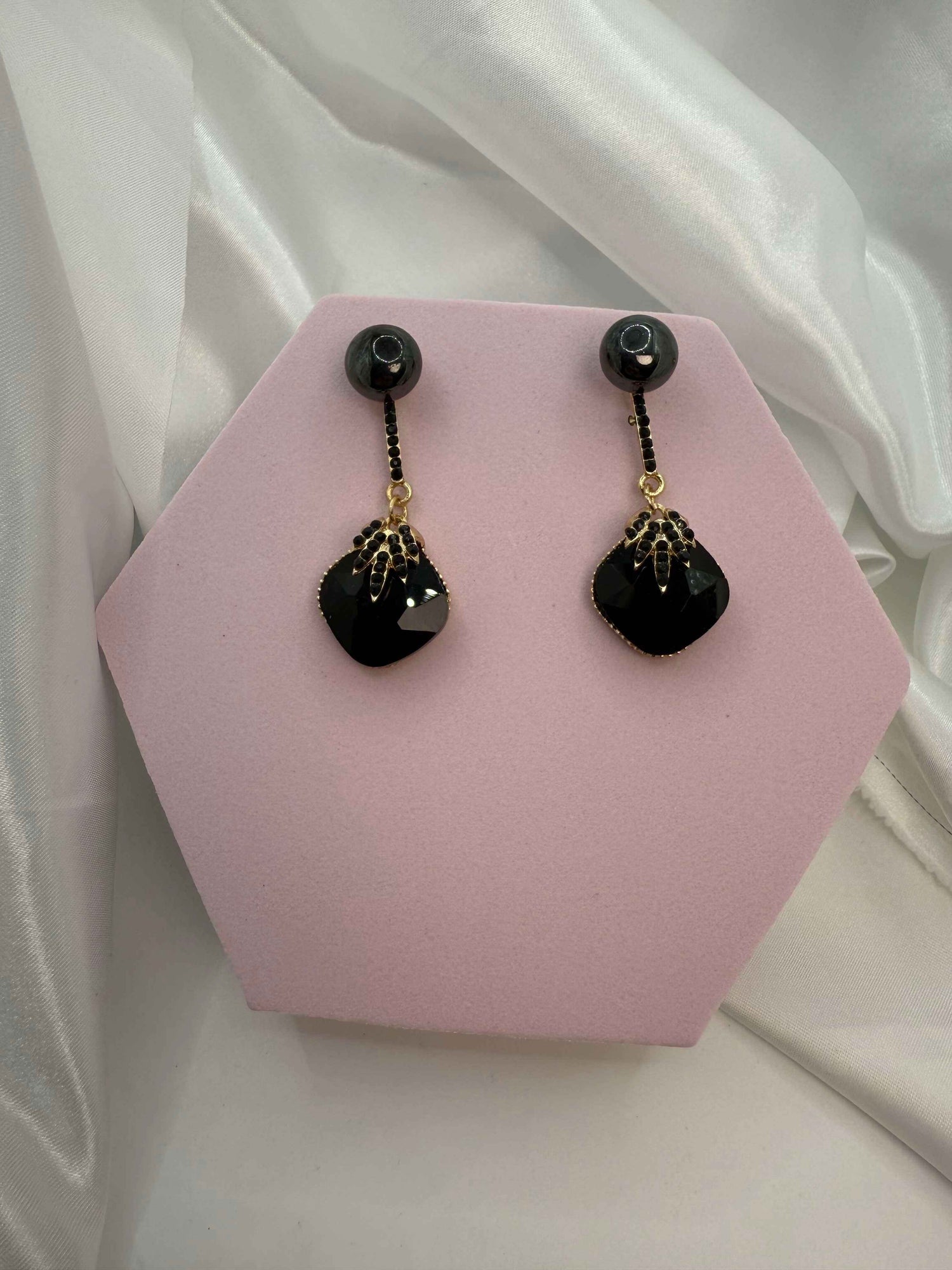 Luxe Glam Drop Earrings | Statement Jewelry with Faux Onyx