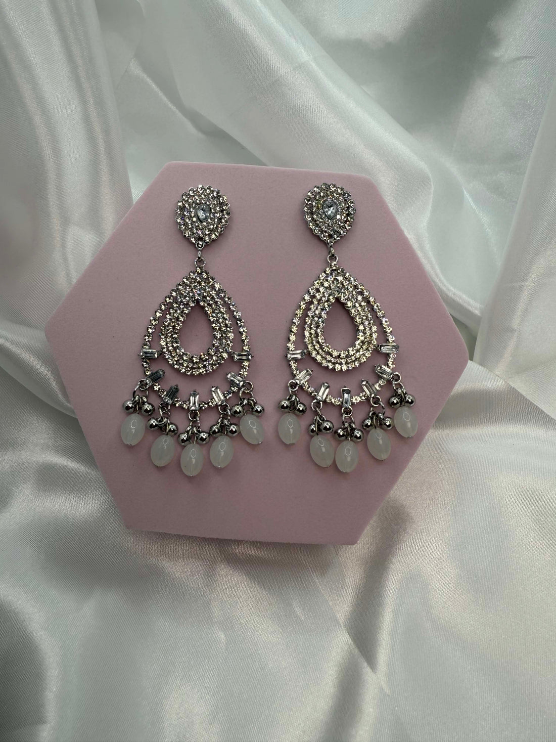 Glamorous Teardrop Earrings for Weddings | ER 107 - Glam Studio By Annie Usman